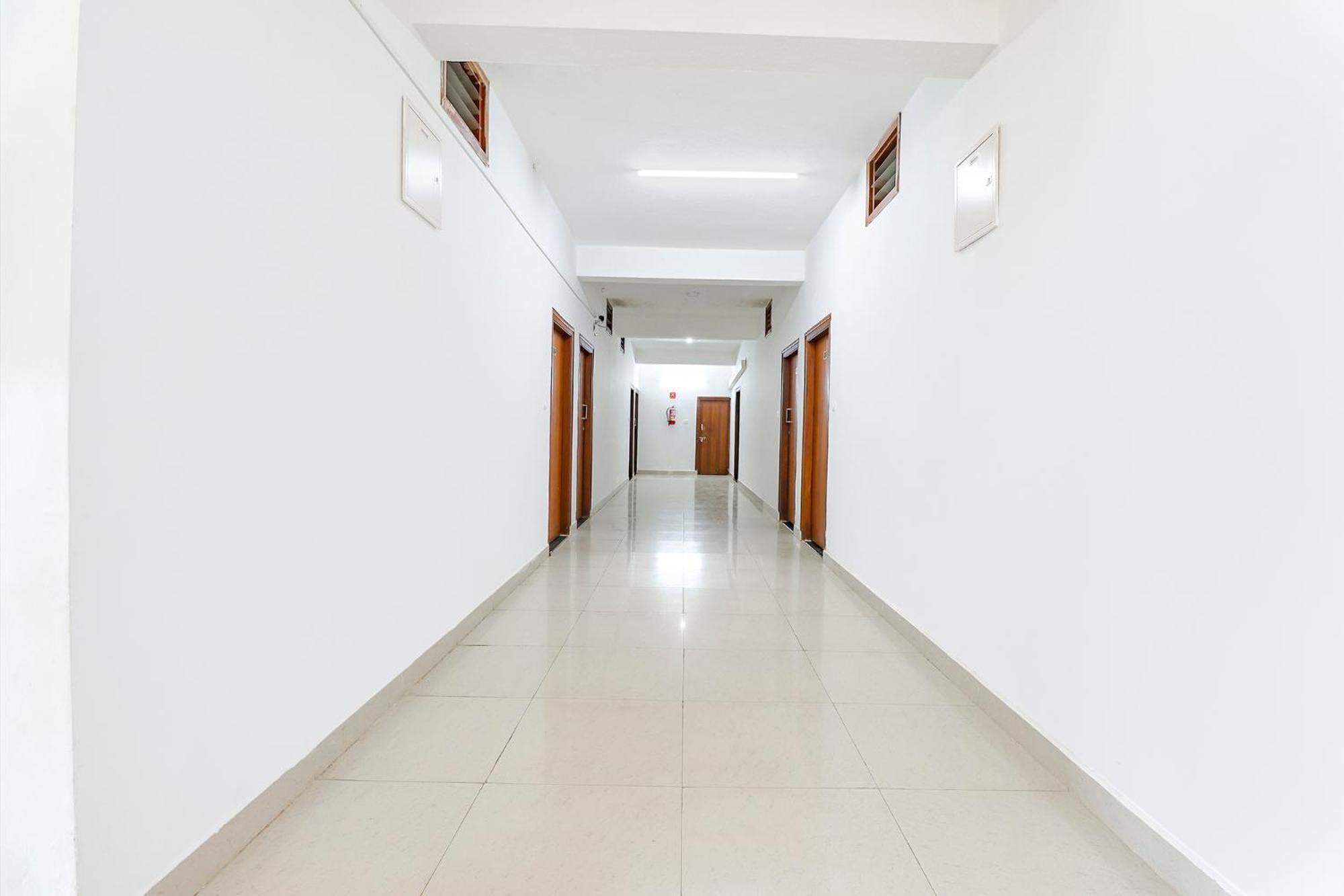 Fabhotel Raj Residency - 1Km From Madikeri Fort Εξωτερικό φωτογραφία